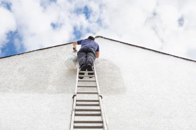 Peinture extérieure à Montmiral — façades et ravalement